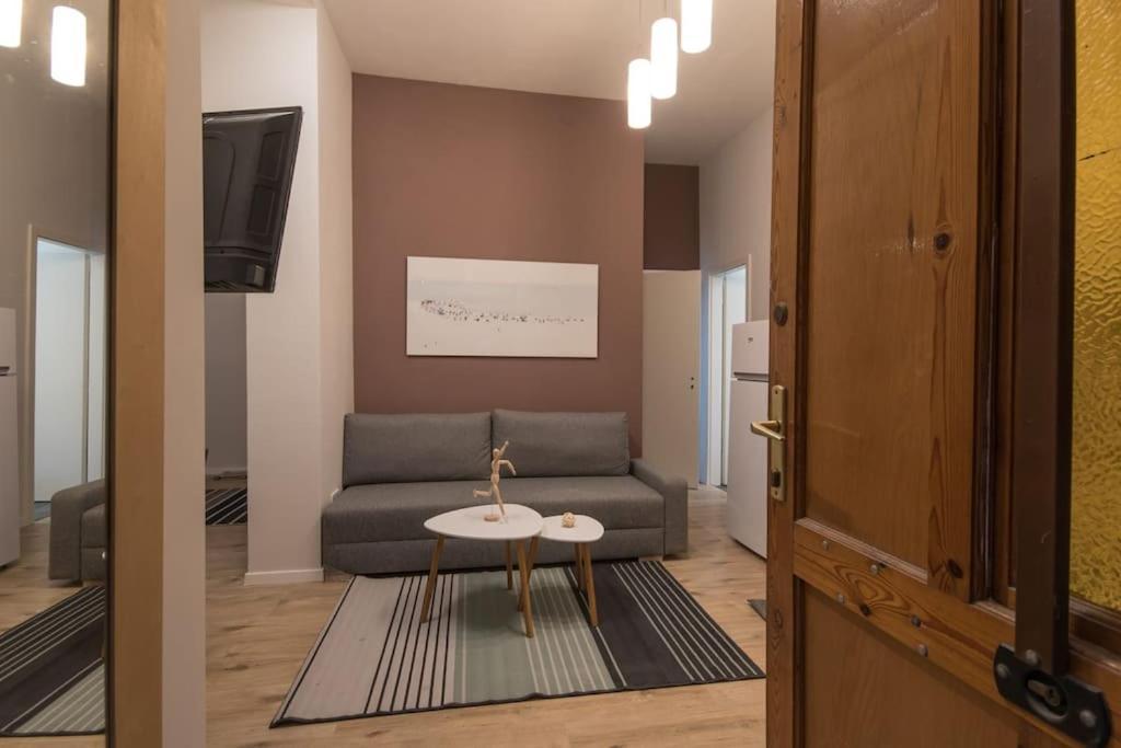 A+ Budapest Central Dob Street Apartment Ngoại thất bức ảnh